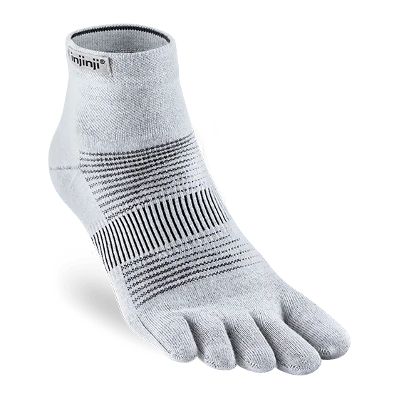 Injinji Run toesocks, the gray colorways, plate 4